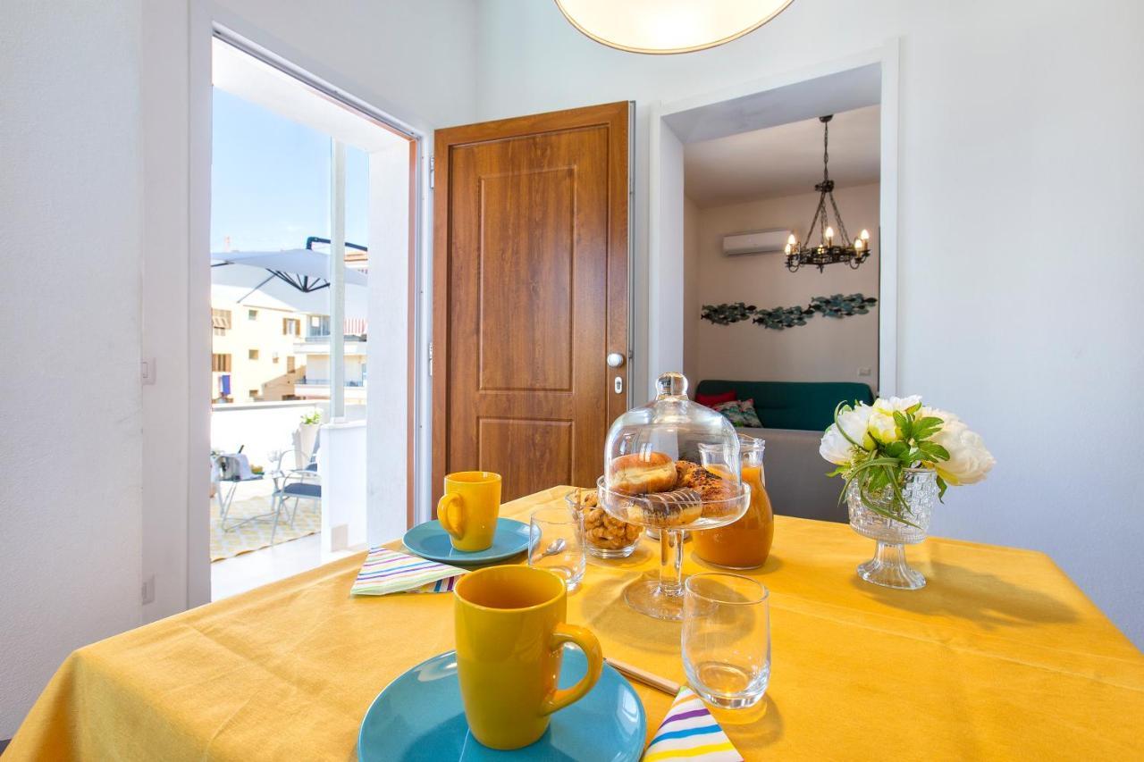 Nura'S - Apartment Al Mare Sea Front Алгеро Екстериор снимка